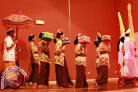 Ritual Bali Tarik Perhatian Masyarakat Prancis