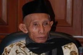 KH Sahal Mahfudz, Ulama Sederhana yang Pantas Ditiru
