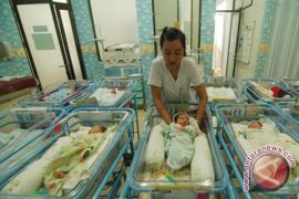 Polisi periksa pelapor kasus bayi tertukar