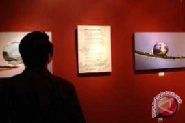 Karya foto berpuisi dipamerkan di Galeri HoS Surabaya