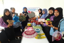 Indocement Latih PKK Kembangkan Hortikultura 