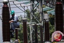 Tarif listrik industri ditetapkan naik 8,6-13,3 persen
