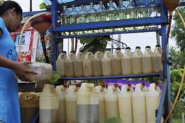 Harga Premium di Menawai Sekadau Capai Rp12.000