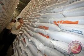 Logistik Kebencanaan Sumbar Cukup untuk 10.000 KK