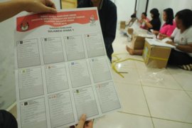 Pelipatan Kertas Suara