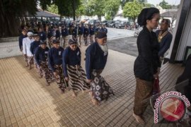 Wisuda Abdi Dalem Keraton 