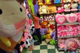 PERMINTAAN PERNAK-PERNIK VALENTINE