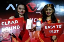 Advan Hammer Bidik Tukang Bakso, Tukang Parkir