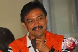  Andi Mallarangeng hadapi sidang perdana pada Senin