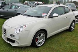 Fiat Kenalkan Tujuh Model Alfa Romeo