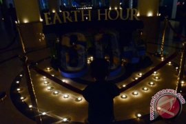 EARTH HOUR HOTEL ARYA DUTA Page 1 Small