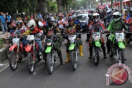 Komunitas Motor Trail 'Sedulur Sejalur" Page 1 Small