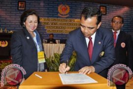 Tuan Rumah PON 2020 Tunggu Putusan Pemerintah