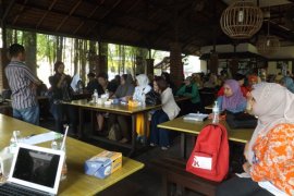 Caleg Perempuan Kalbar Harapkan LSM Pantau Pemilu