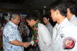 Robot PENS "EFFIRO" Kalahkan Israel Dan Amerika