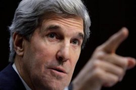 Kerry Katakan Sangat Prihatin Atas Ketegangan Ukraina