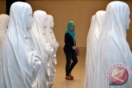 Pameran Patung Sembah Page 1 Small