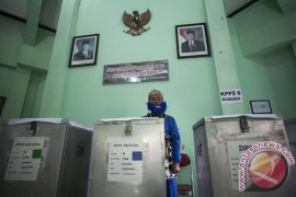 TPS Tokoh Pewayangan Page 1 Small