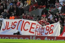 Sepak Bola - Air Mata Gerrard "Untuk Korban Hillsborough 96" Page 1 Small