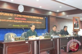  DPRD Buka Tutup Masa Sidang II