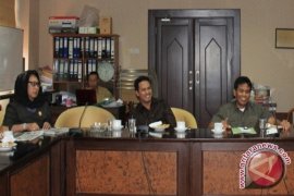  Semua Izin Bakal di Evaluasi