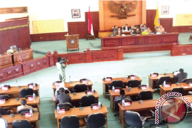 DPRD NTB pertanyakan dampak peningkatan pertumbuhan ekonomi