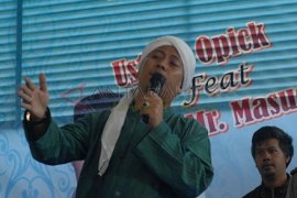 Opick Hibur Tuna Rungu