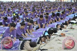 Pemijat Serentak Pecahkan Rekor Muri