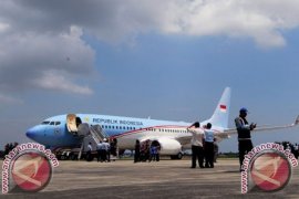 Presiden Terbang Perdana dengan Pesawat Kepresidenan
