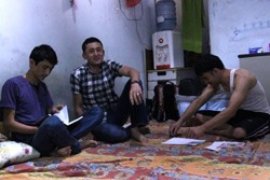 Petugas Hang Nadim Kembali Tangkap Imigran Afghanistan