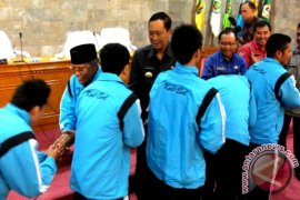 LEPAS KONTINGEN SILAT