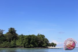 Disporbudpar Promosikan Pulau Sambar Gelap Tujuan Wisata