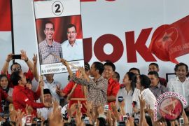 Mpok Atiek meriahkan kampanye Jokowi di Palembang 