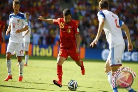 PM Belgia Tantang Obama Taruhan Bir