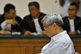 Pengadilan Tinggi Perkuat Vonis Akil Mochtar