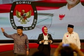 Rektor UIN: Hatta Normatif, JK Operasional-Empiris