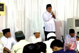 AKBAR TANJUNG DI BANJARMASIN