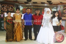 Lomba Tata Rias Pengantin