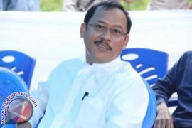 Disdukcapil Mamuju Luncurkan Percetakan Perdana KTP-El