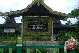 DPRD Perkenalkan Wisata Religi 