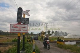 Seorang Remaja di Madiun Tertabrak KA Bangunkarta