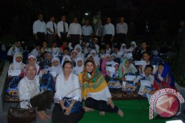 Universitas Pancasila santuni 30 anak yatim