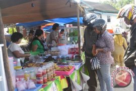 Pedagang Takjil Bogor Raup Untung Selama Ramadhan