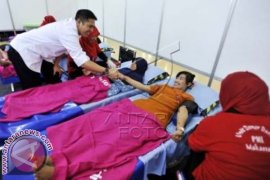 Cimb Niaga gelar donor darah 32 kota 