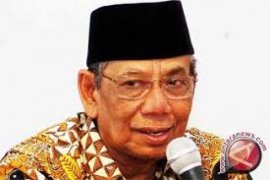 Hasyim Muzadi Bahas Deradikalisasi Dengan Penegak Hukum 
