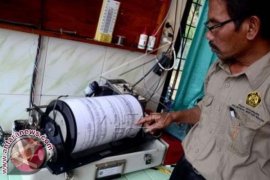 PVMBG: perbedaan temperatur picu gas beracun Ijen