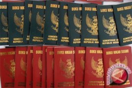 Pemprov Gelar Nikah Massal Di Tilango