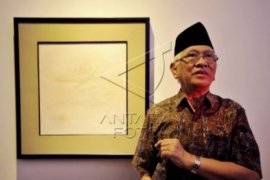 2 Menteri Hadiahkan Puisi Untuk Gus Mus