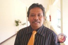 Dewan Minta Gubernur Evaluasi Kinerja SKPD