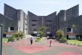 Ribuan Dosen Tak Lulus Sertifikasi